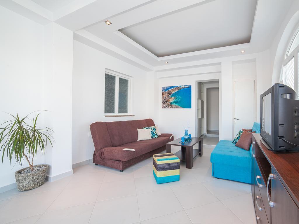 Apartments Elena Tivat Exterior foto